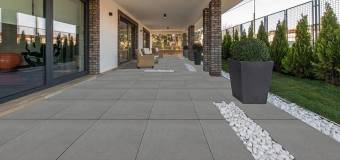 Który rodzaj podłoża wybrać dla swojej posiadłości — sprawdź ofertę firmy L-Bruk