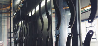 Na czym polega i jak wygląda proces malowania proszkowego, które oferuje firma Lakiernia Proszkowa?