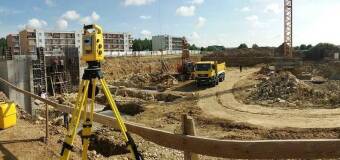 Dlaczego tyczenie budynków i przyłączy warto zlecić firmie Geo-Mar? 