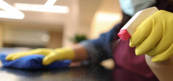 Firma Clean Up oferuje kompleksowe usługi sprzątające