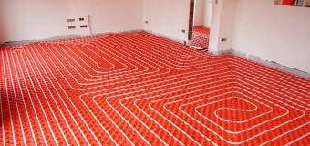 Ekspert z Zakładu Instalacji Sanitarnych Krzysztofa Chrubasika wyjaśnia: czy można zainstalować ogrzewanie podłogowe w bloku?