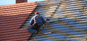  Kiedy należy zlecić remont dachu? Poznaj ofertę firmy Usługi Dekarsko-Ciesielskie Pawła Pecury