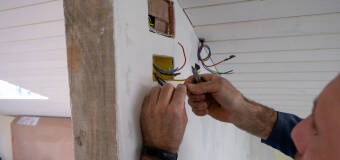 Naprawa i wymiana starej instalacji elektrycznej przez Instal Max