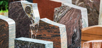  Na co zwrócić uwagę wybierając nagrobek?