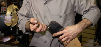 Usługi szewskie na najwyższym poziomie z Zakładem Szewsko-Kaletniczym Dobry Szewc