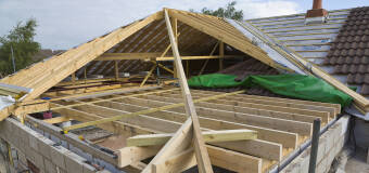 Sprawdź, co należy wiedzieć na temat zakładania nowego dachu i czemu warto wybrać firmę Mw-System, oferującą profesjonalne usługi dekarskie!