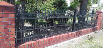 Sprawdź, co możesz zyskać, dzięki skorzystaniu z oferty bram, ogrodzeń i innych konstrukcji stalowych firmy Rymet