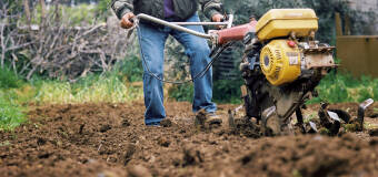 Dlaczego warto kupić glebogryzarkę ze sklepu Antom?