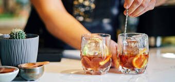 Czym wyróżniają się mobilne bary SpeedBAR firmy Komat?