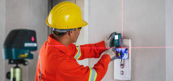 Winda-Warszawa: Jakie są najczęstsze przyczyny awarii wind i jak wygląda usuwanie usterek?