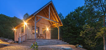 Jakie są zalety domów drewnianych? Wykonawca Usługi ogólnobudowlane Piotr Ślązak