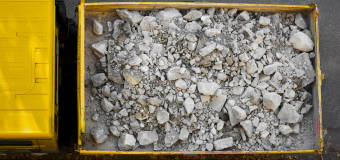 Jak transportuje się materiały budowlane? Firma Artur Król Transport Ciężarowy