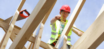 Więźba dachowa – klasyczna czy wiązarowa? Usługi blacharsko-dekarskie Mariusz Szymkowiak