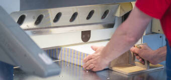 Wydruki reklamowe w AMJ Marketing – efektywny sposób na reklamę dla firm