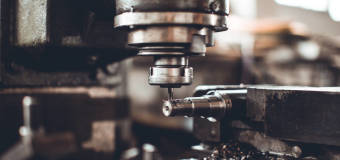 Czym charakteryzują się poszczególne rodzaje obróbki skrawaniem? - wyjaśnia ekspert Spółdzielni Sitpol