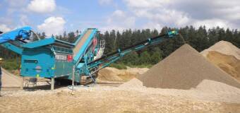 Jakie są rodzaje, właściwości i zastosowanie piasku budowlanego? - wyjaśnia ekspert z MKM Kruszywa 