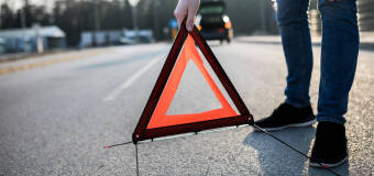 Jaki zakres usług pomocy drogowej oferuje firma Wojciecha Kasperskiego?