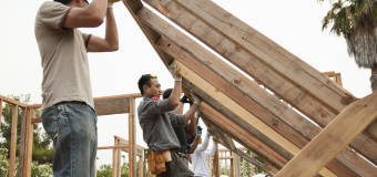 Dlaczego warto wynająć specjalistów do budowy dachu? Poznaj ofertę firmy Ryszard Musioł