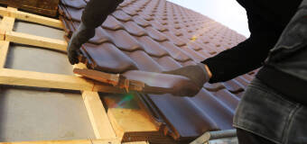 Jak wybrać najlepszą firmę dekarską?