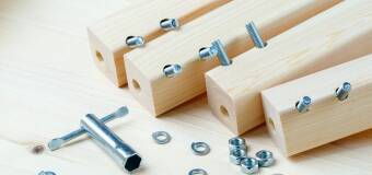 Szukasz drewnianych nóg do mebli? Postaw na ofertę firmy LIMBA!