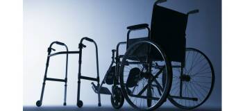 Sklep medyczny Janex: Kiedy kupić, a kiedy wynająć sprzęt medyczny?