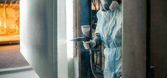 Malowanie proszkowe – co warto wiedzieć o tej technologii? Poznaj ofertę firmy Metalclass