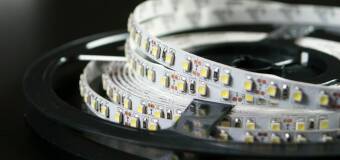 Jak zadbać o ekonomiczne i efektowne oświetlenie wnętrza? Józ-Kasz Hurtownia Artykułów Elektrotechnicznych Józef Kasztelan