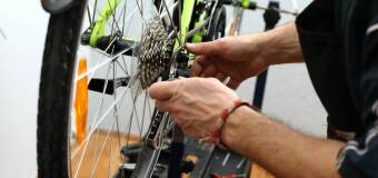 Jak wyglądają serwis i naprawa roweru u specjalisty?Mobilna Naprawa Rowerów Dariusz Banaszkiewicz
