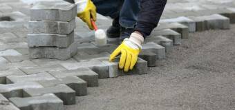 Na co zwrócić uwagę podczas układania kostki brukowej? Oferta Trans-Camion