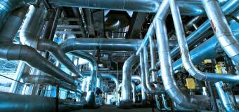 Jakie rodzaje instalacji przemysłowych projektuje i montuje firma Tapi?