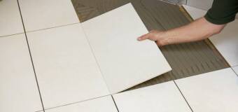 Usługi remontowe Szymon Trzcionkowski - Jak kłaść płytki podłogowe?