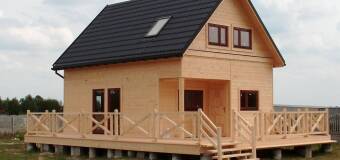 Dom rekreacyjny szkieletowy z drewna produkcji firmy Domtor - charakterystyka
