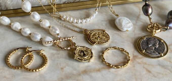 Czym wyróżnia się biżuteria ręcznie robiona od masowej produkcji? Oferta sklepu Maalea