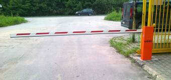 Jusyr Automatyka Alarmy Monitoring: Bezpieczeństwo na parkingach: jak szlabany parkingowe mogą pomóc w ochronie samochodów?