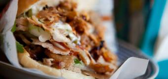 Kebab w bistro Mini Mercury - dlaczego cieszy się taką popularnością?