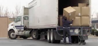 Mobilon: Jak wybrać odpowiednią firmę transportową dla swojej firmy?