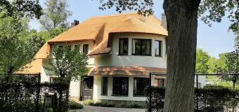 Dlaczego warto wybrać dach z trzciny? - oferta firmy Strzecha Jacek Pawlik