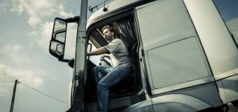 Czas pracy kierowcy ciężarówki – ile wynosi i jak się go rozlicza? Tacho Serwis Logiscan