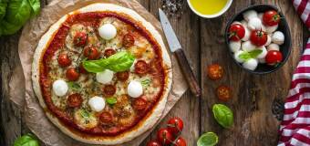 Dobra pizza i kebab w Jędrzejowie - restauracja Pod Zegarem