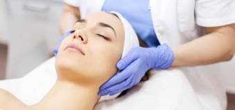 Na czym polega peeling kwasowy?