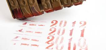 Grawerowane numeratory i datowniki – AKF Studio Grawerowanie