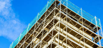 Rusztowania Layher BLITZ – postaw na wydajność i bezpieczeństwo!