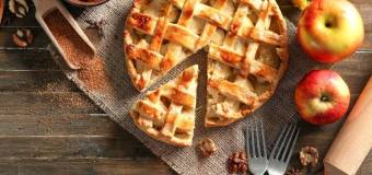 3 przepisy na szarlotkę do natychmiastowego zastosowania!