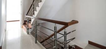 Balustrada do schodów wykonana ze stali - dlaczego warto się na nią zdecydować? | Technistal