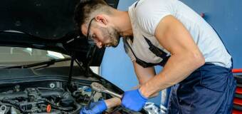 Profesjonalne naprawy mechaniczne z Mechaniką Pojazdową Dawid Wiluś