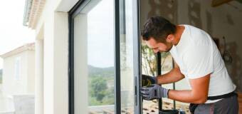 Montaż drzwi dla budownictwa mieszkaniowego – Instar