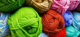 Śledzenie nowości w branży włóczek – Motek