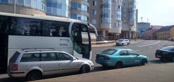 Jakie są zalety podróżowania wynajętym autokarem?