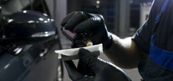 Zalety powłoki ceramicznej 12H dla lakieru samochodowego