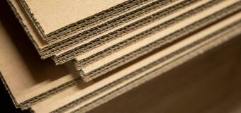 Tektura falista – idealne rozwiązanie w pakowaniu